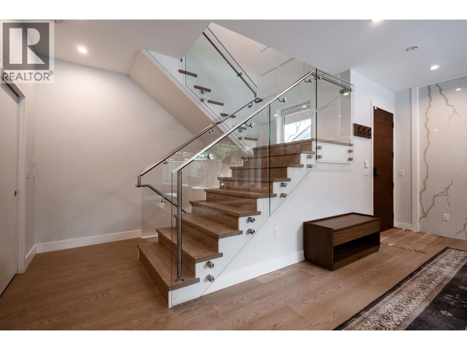 3337 W 40TH AVENUE, Vancouver