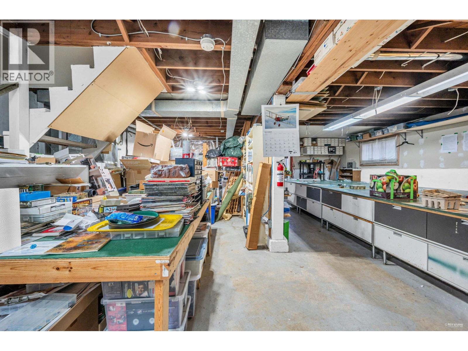 5514 SMITH AVENUE, Burnaby