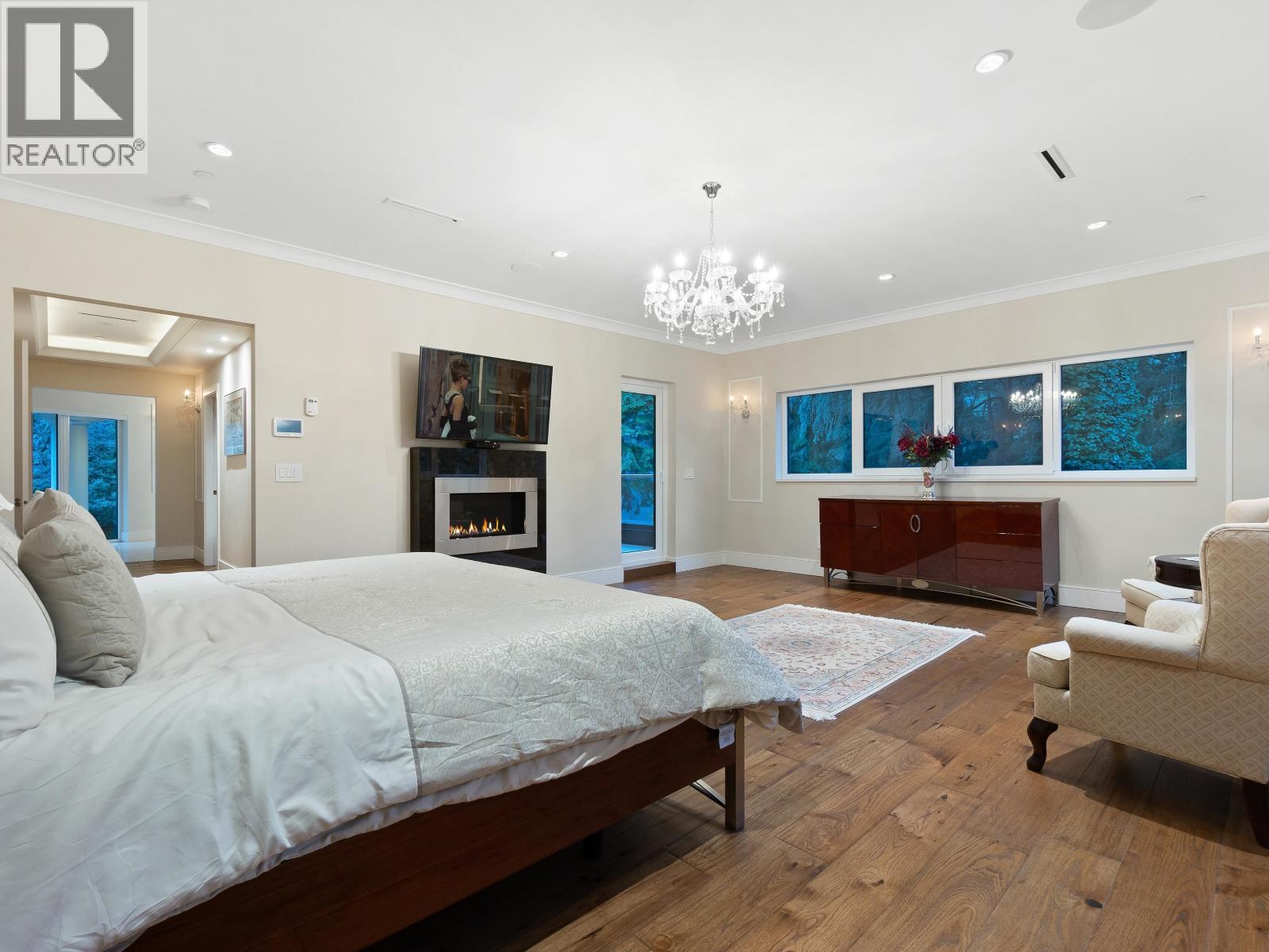 1760 29TH STREET, West Vancouver