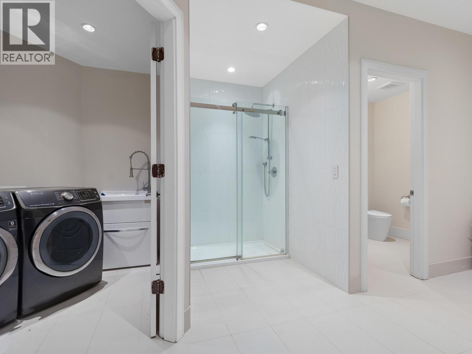 1760 29TH STREET, West Vancouver