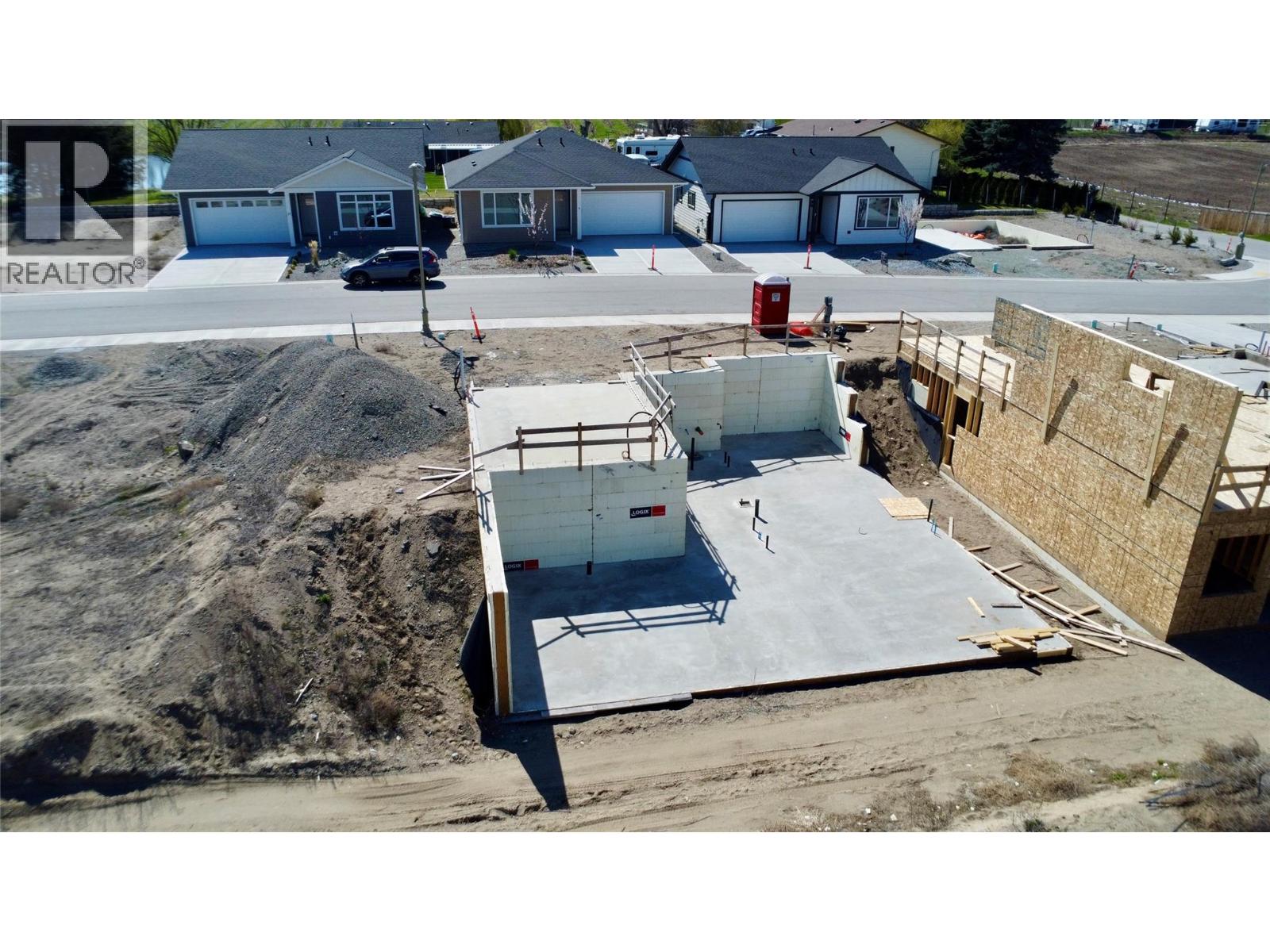8 WOOD DUCK Way, Osoyoos
