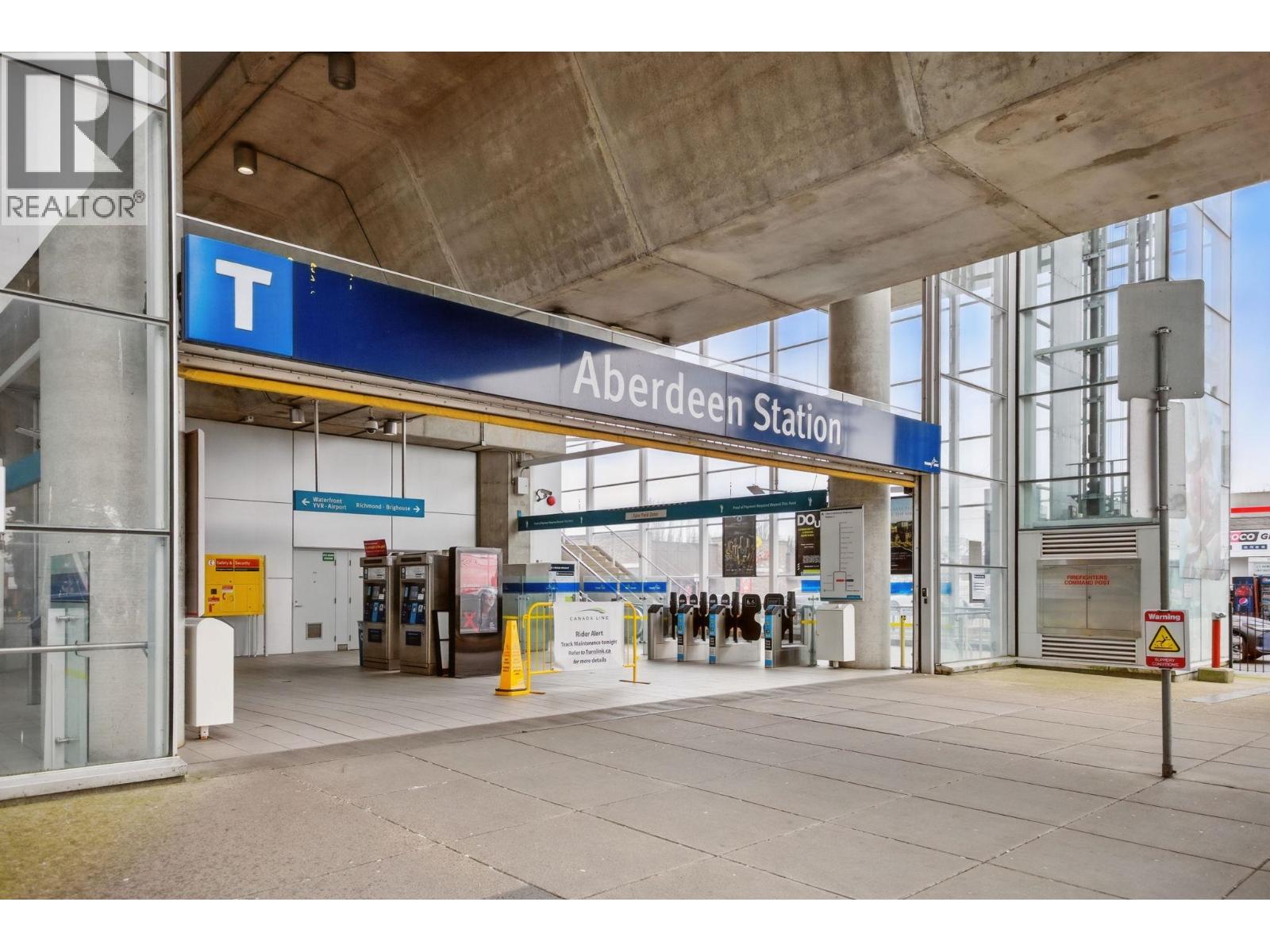 Retail in Richmond - Image 19