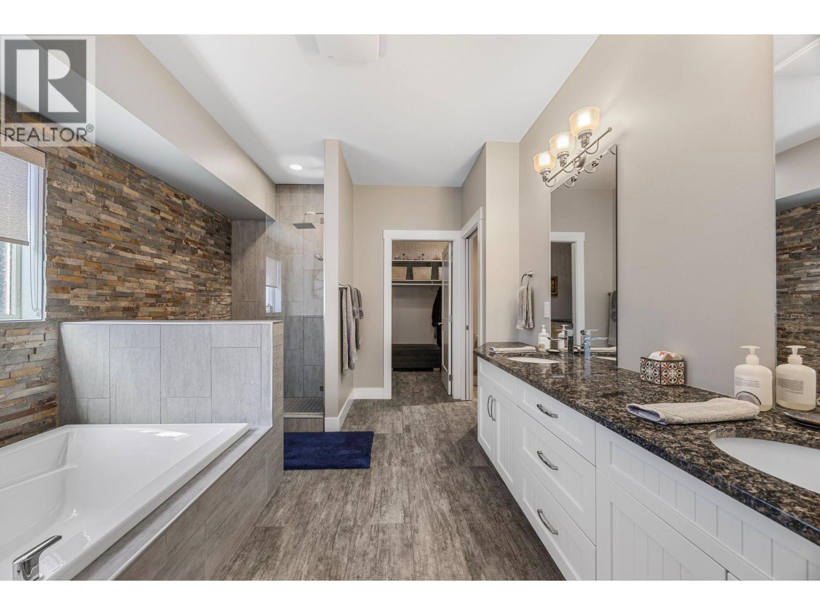  13053 Shoreline Drive, Lake Country