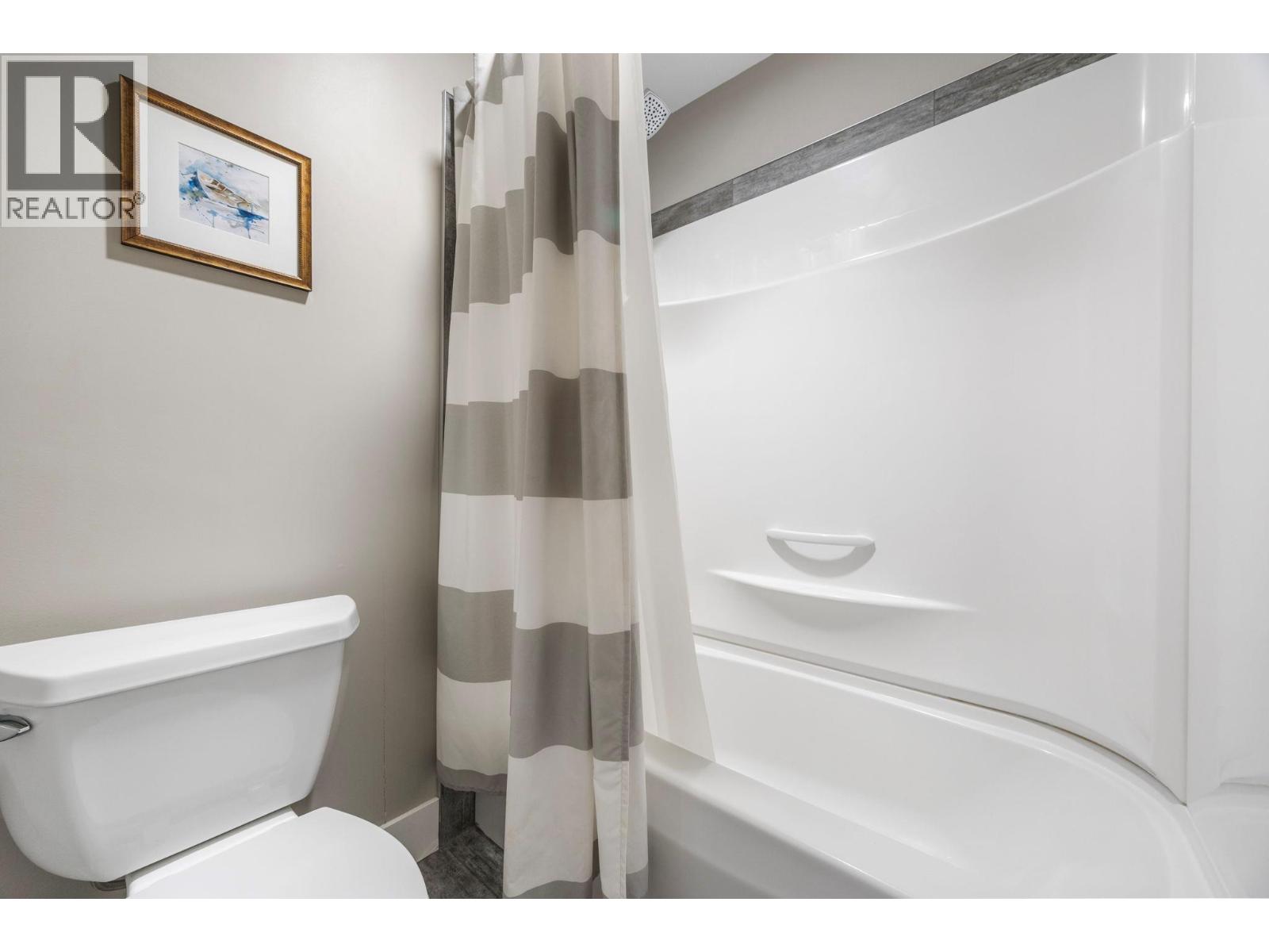  13053 Shoreline Drive, Lake Country