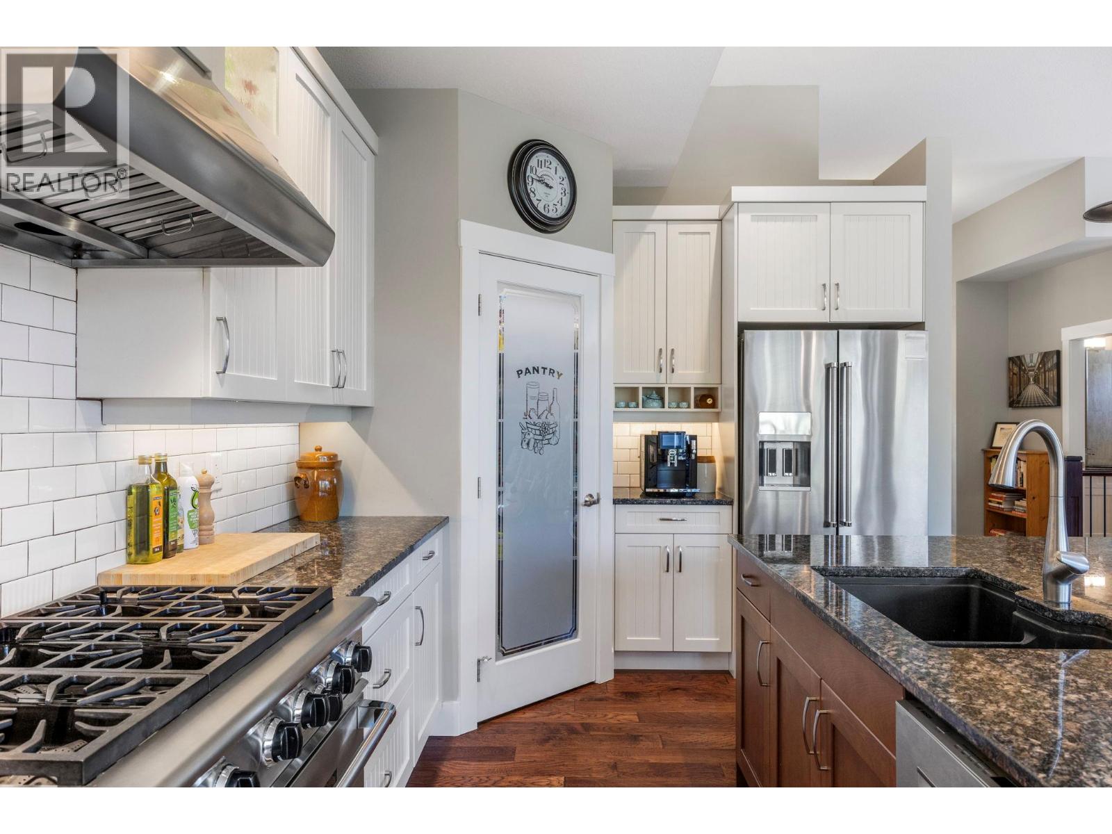  13053 Shoreline Drive, Lake Country