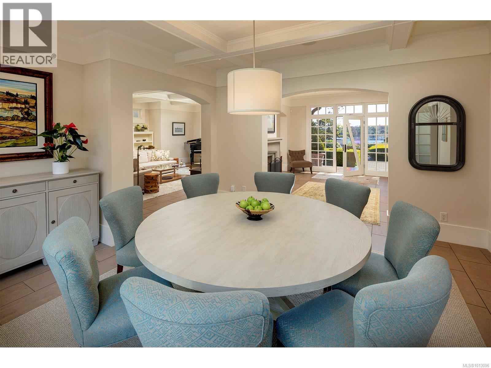  2766 Sea View Road, Saanich