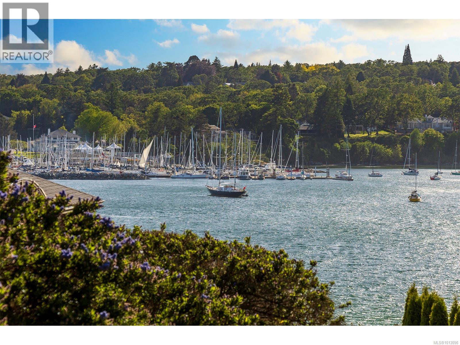  2766 Sea View Road, Saanich