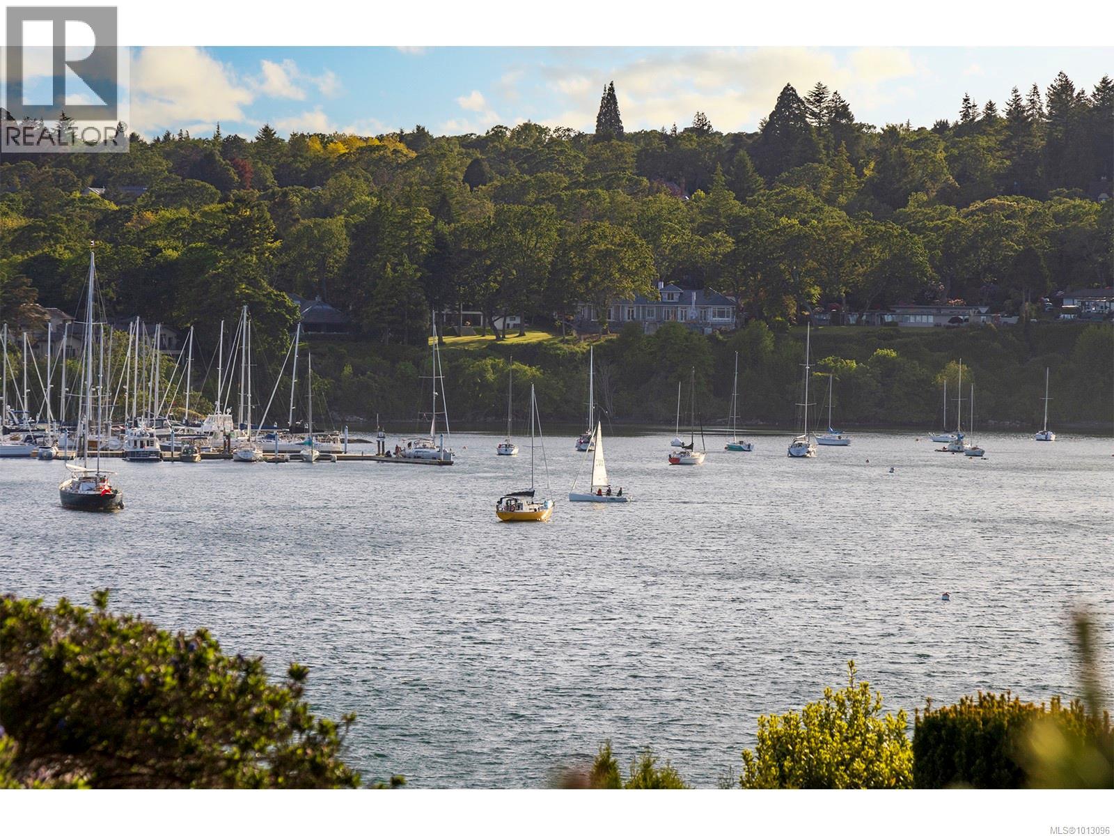 2766 Sea View Road, Saanich