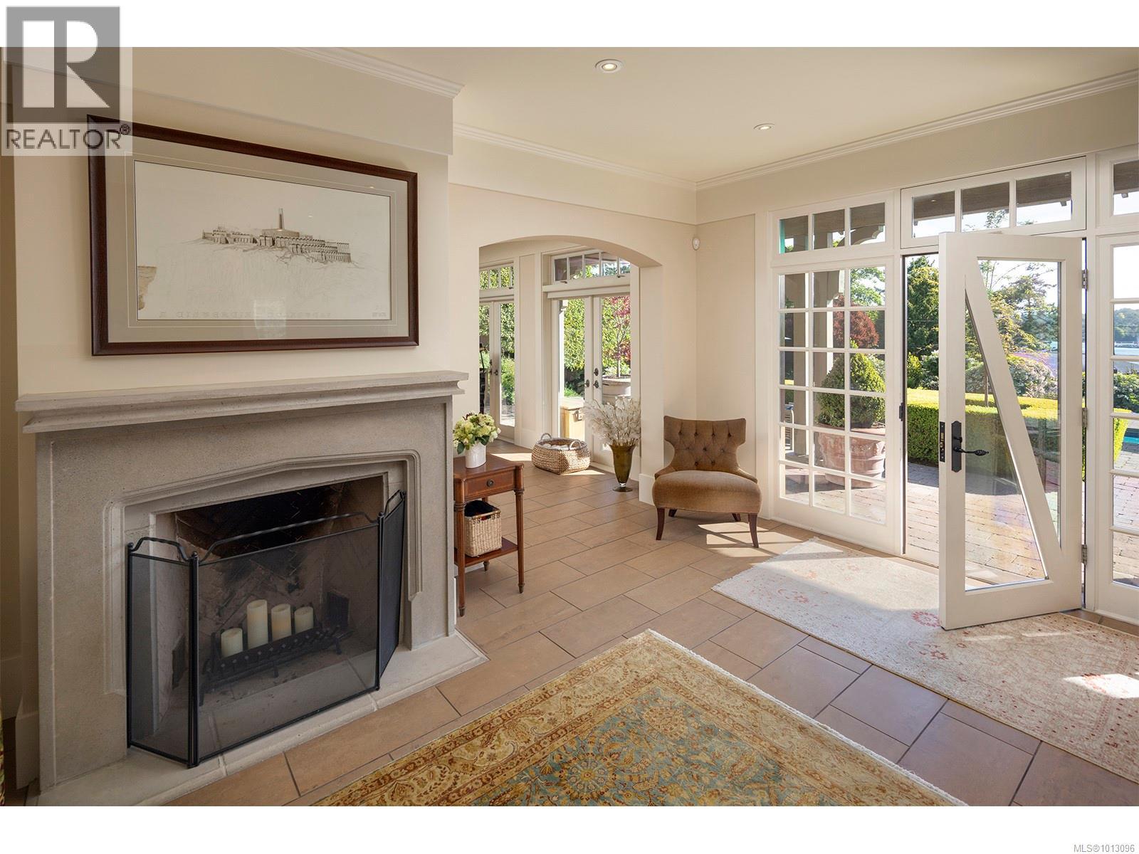  2766 Sea View Road, Saanich