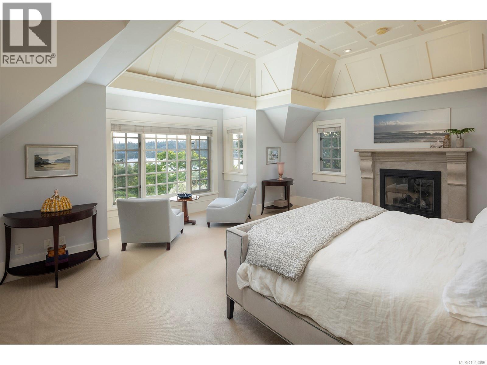  2766 Sea View Road, Saanich
