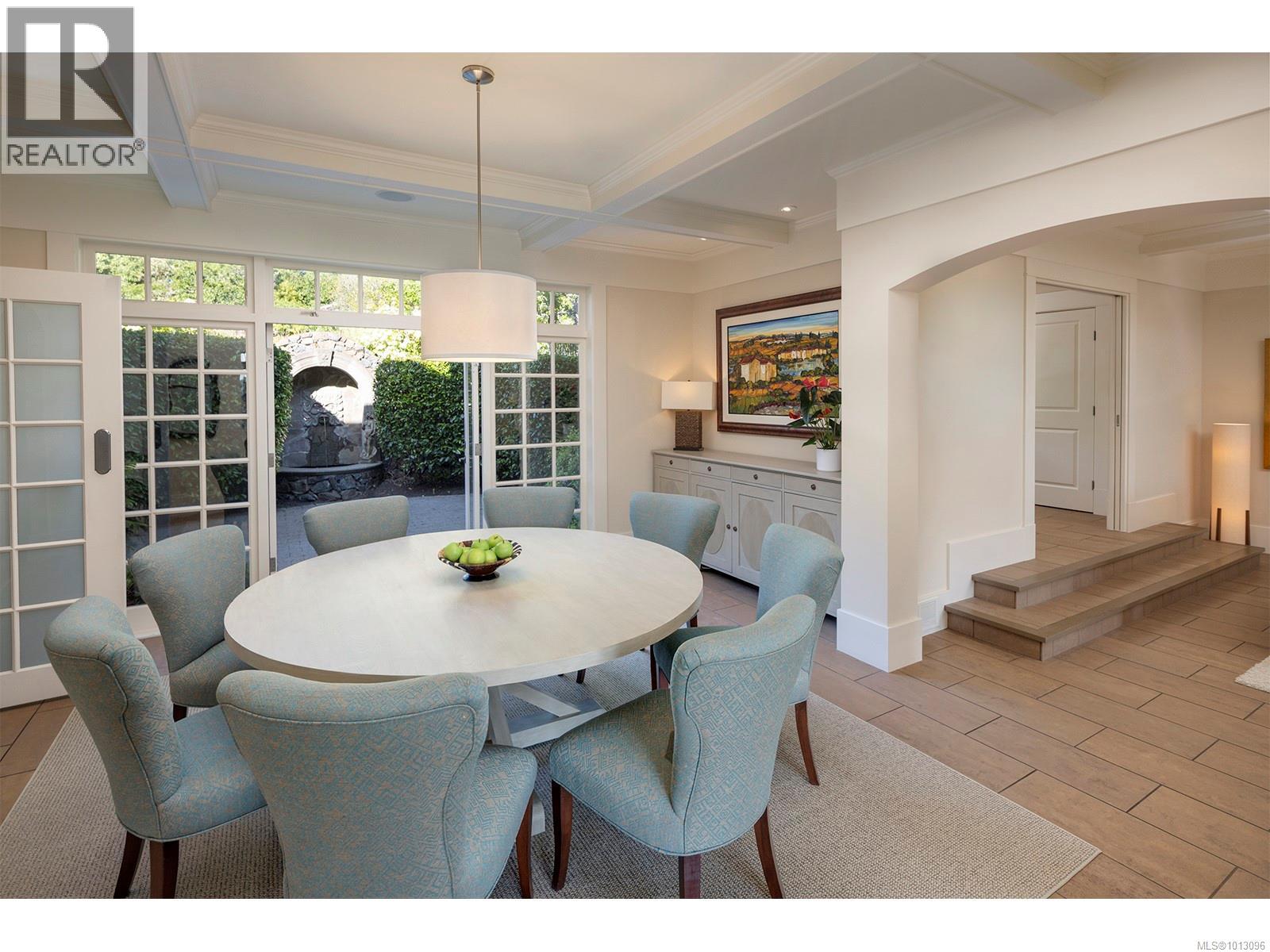  2766 Sea View Road, Saanich