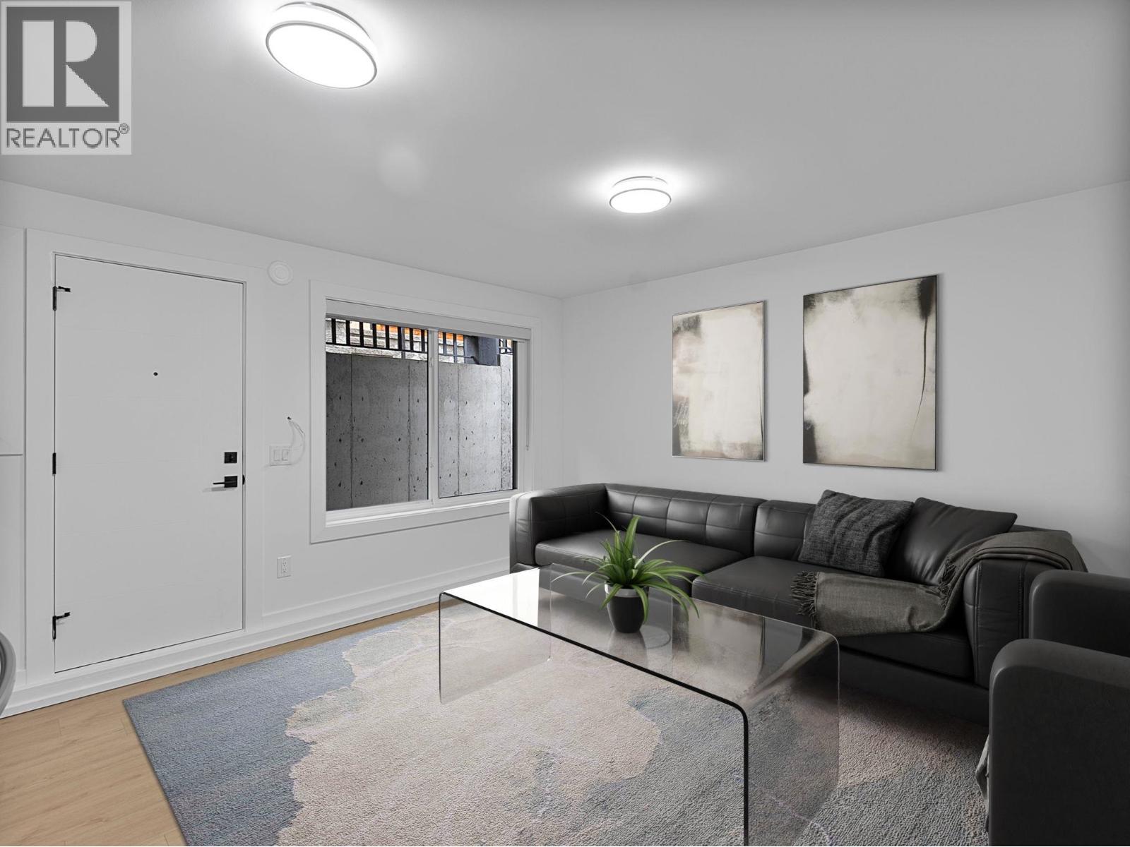 218 OSBORNE AVENUE, New Westminster