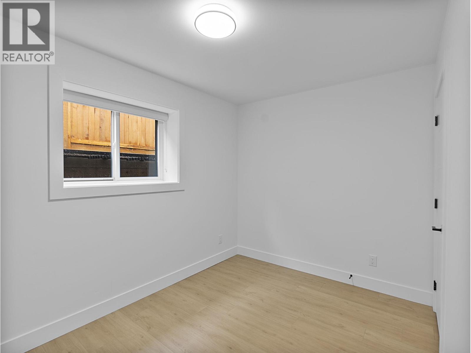 218 OSBORNE AVENUE, New Westminster