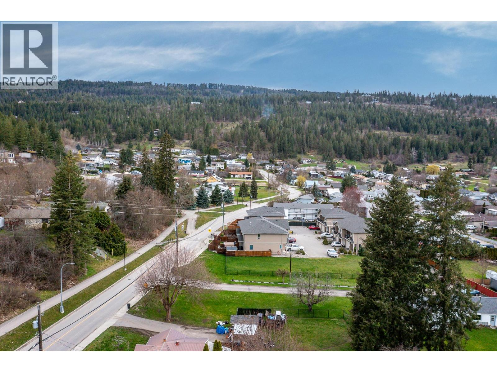 173 Salmon Arm Drive Unit# 102, Enderby