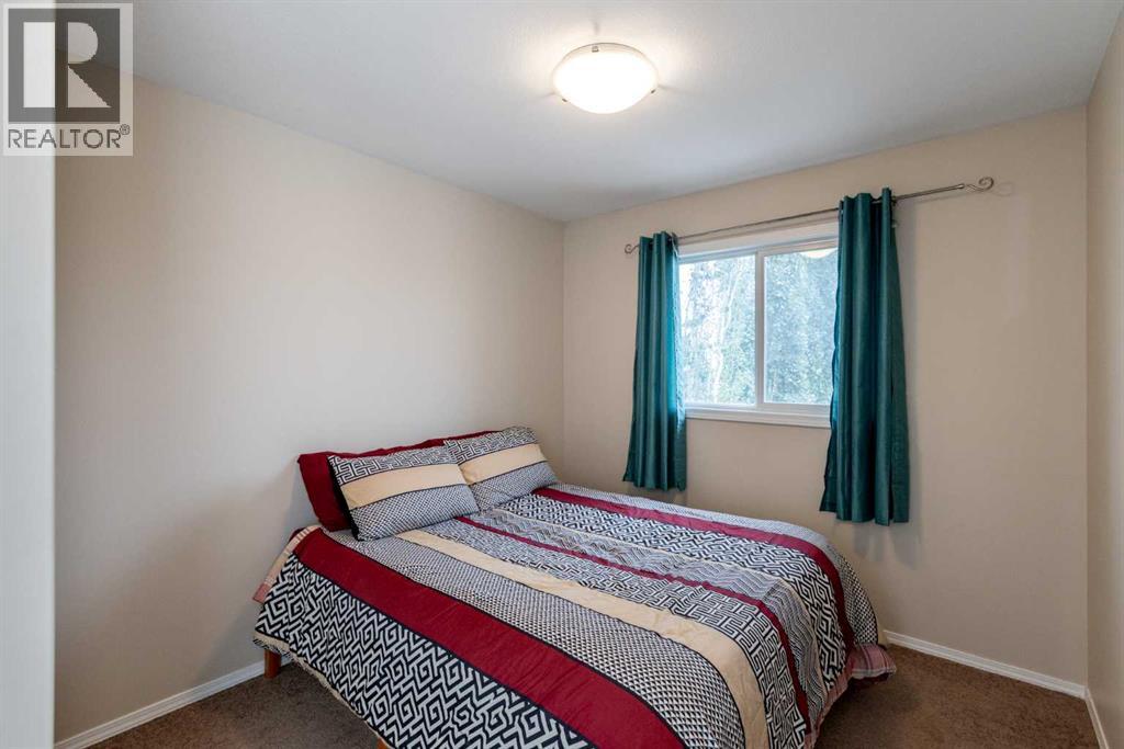 23 Lark Close, Sylvan Lake