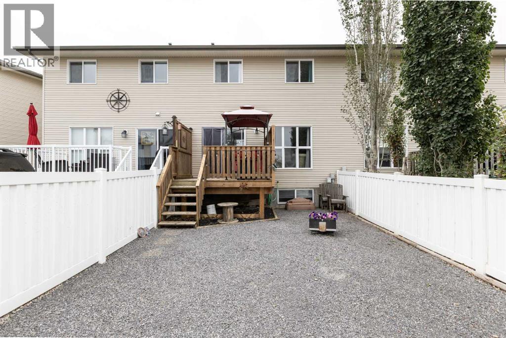 23 Lark Close, Sylvan Lake