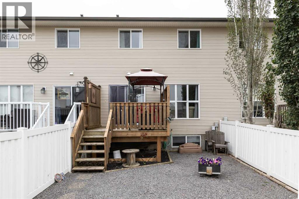 23 Lark Close, Sylvan Lake