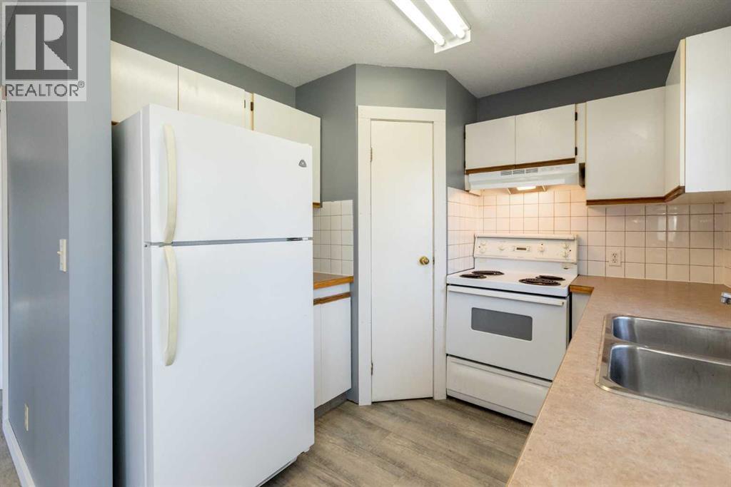 5302 36A Street, Innisfail