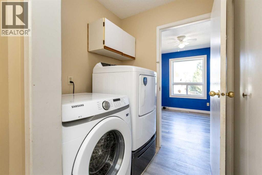 5302 36A Street, Innisfail