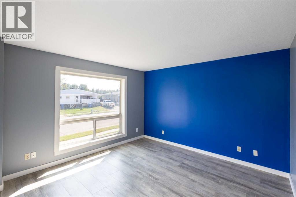 5302 36A Street, Innisfail