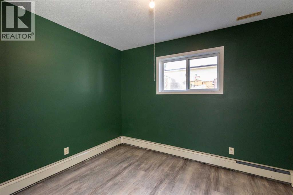 5302 36A Street, Innisfail
