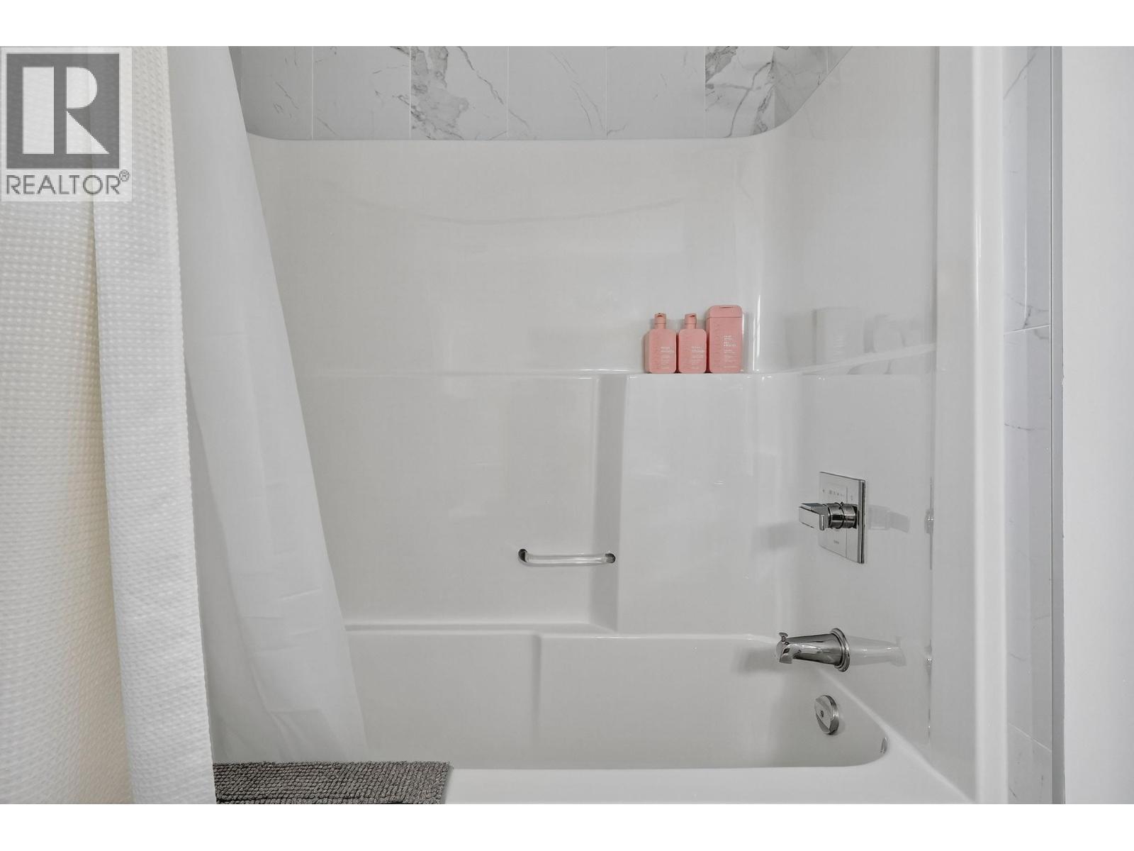 117 515 Wren Place, Kelowna