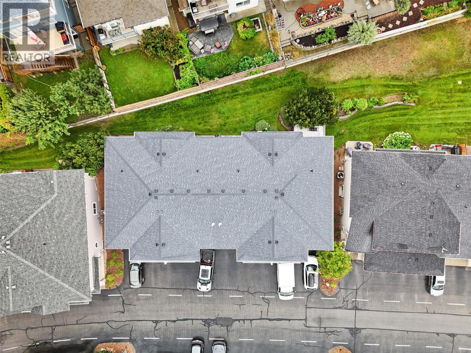 1945 Grasslands Boulevard, Kamloops - Exteriors - Full Complex View, Drone/Aerial View - Photo 5