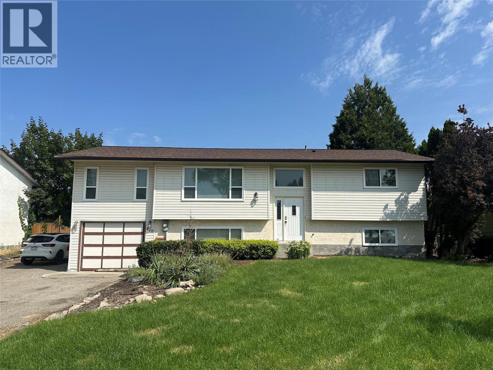  410 Hillaby Avenue, Kelowna