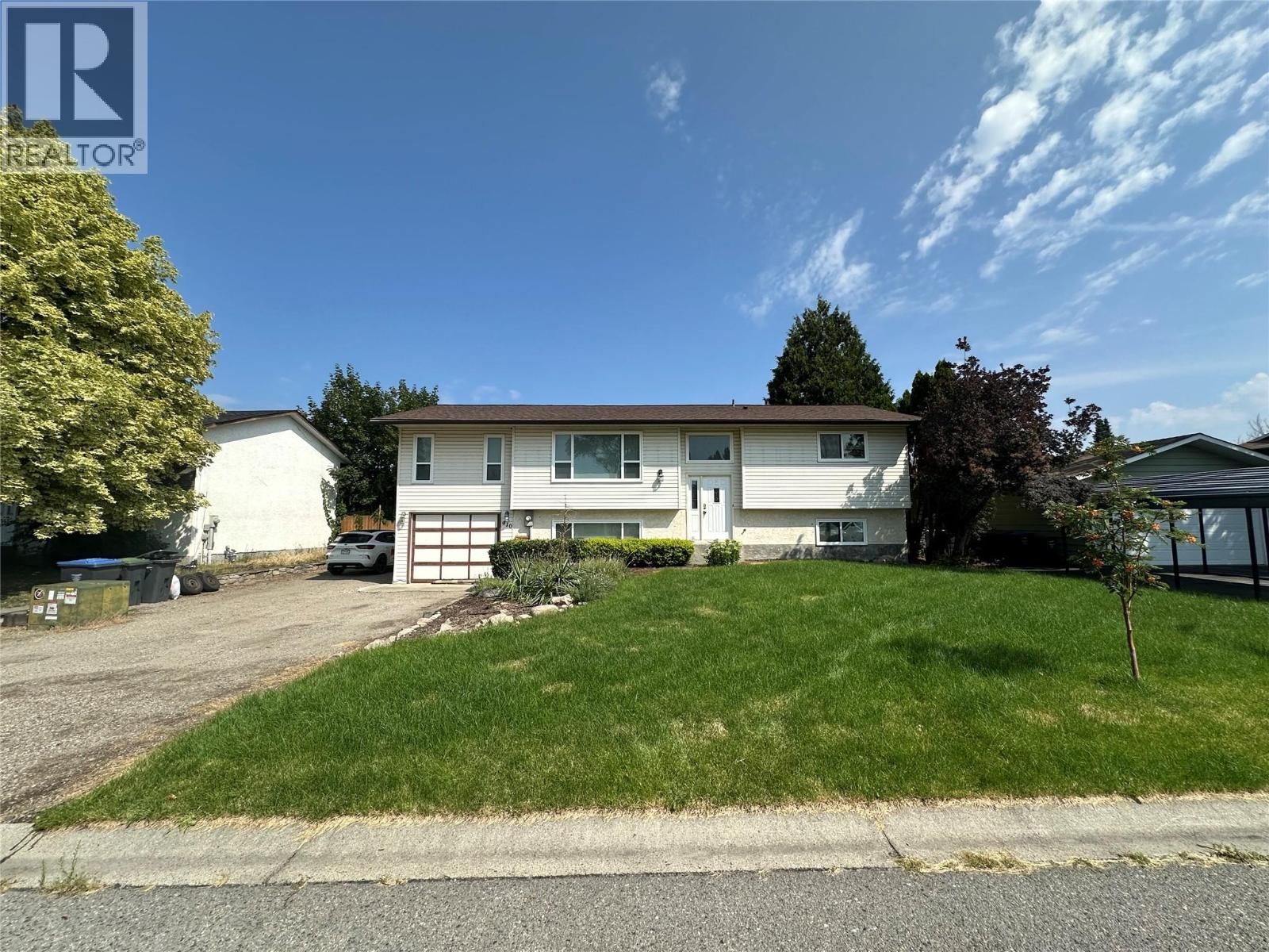  410 Hillaby Avenue, Kelowna