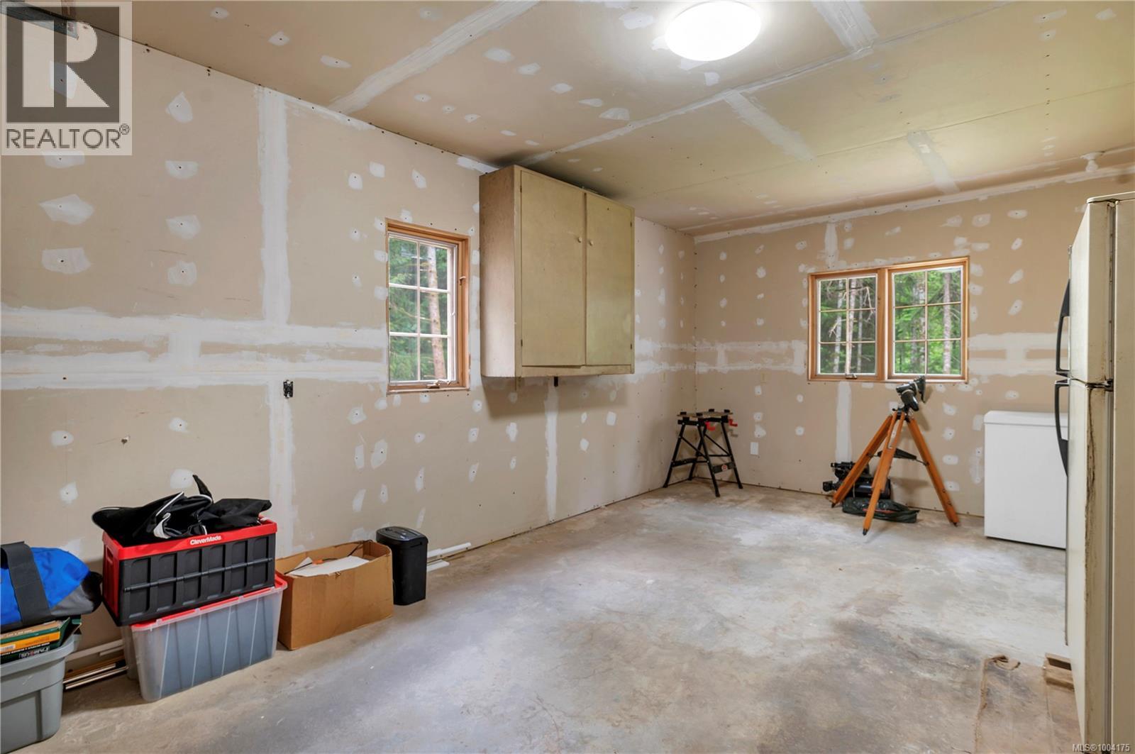 413 Cape Mudge Rd, Quadra Island