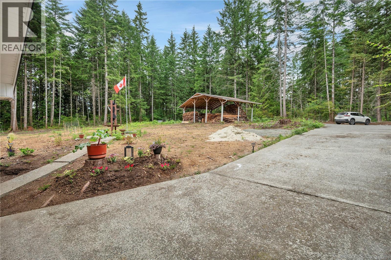 413 Cape Mudge Rd, Quadra Island