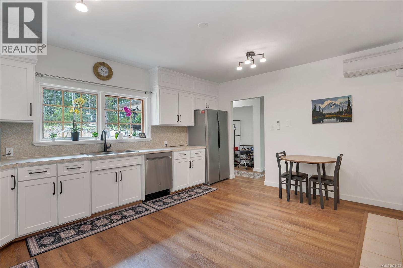413 Cape Mudge Rd, Quadra Island