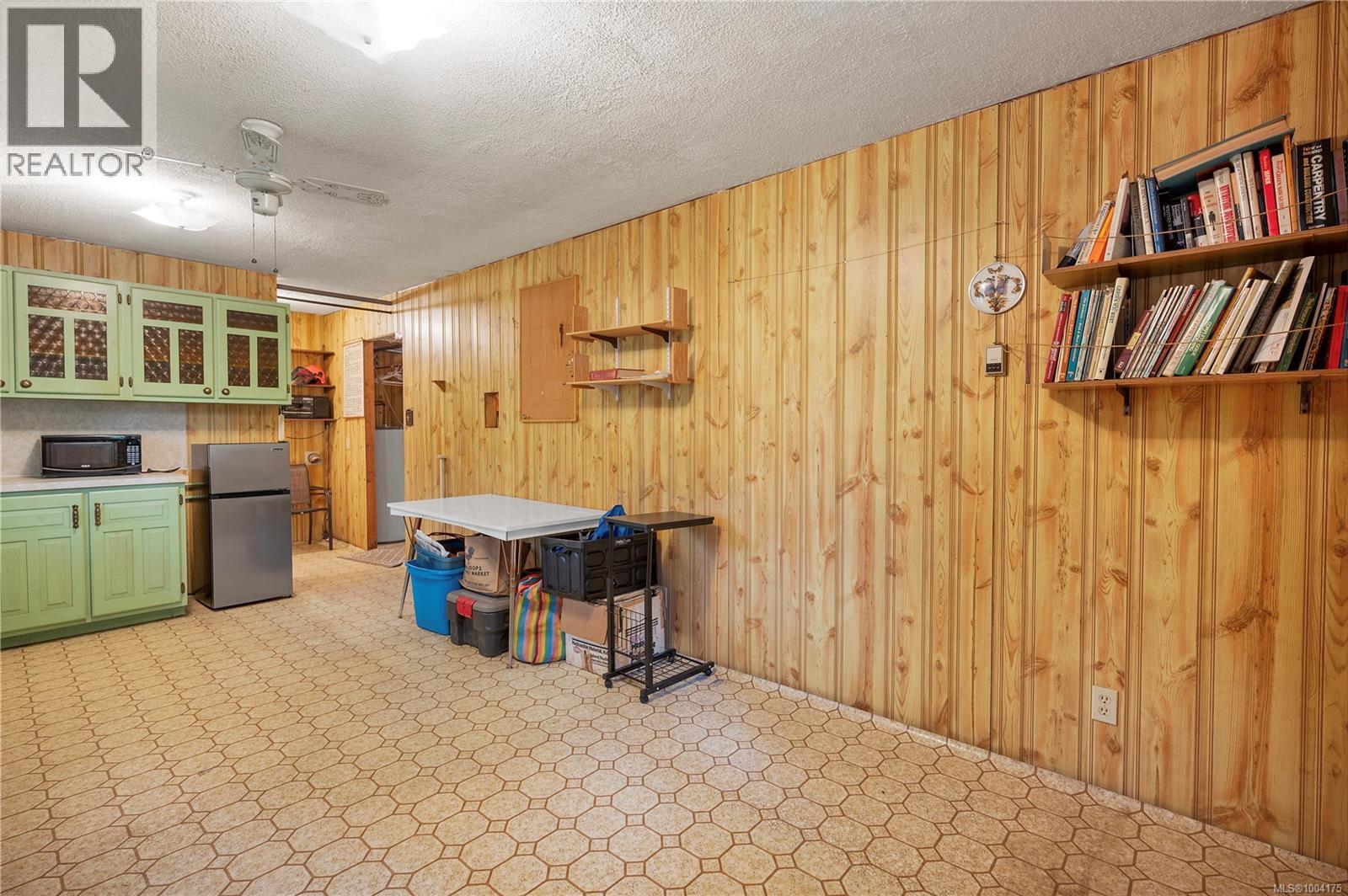 413 Cape Mudge Rd, Quadra Island