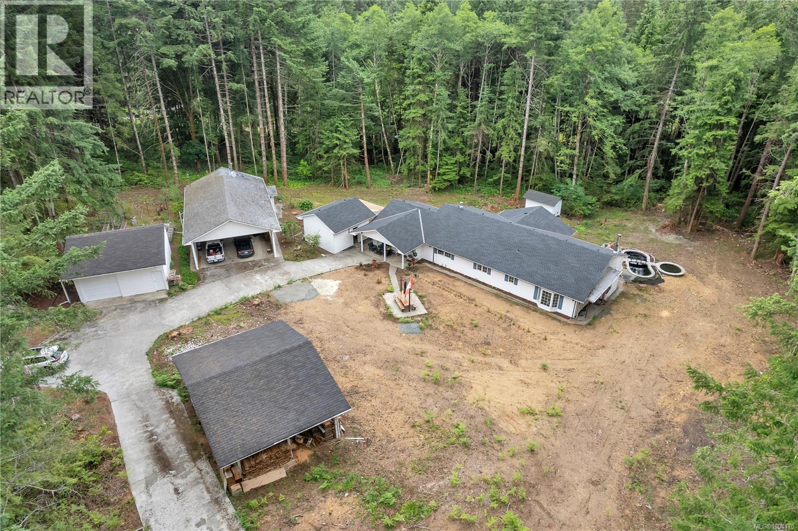 413 Cape Mudge Rd, Quadra Island