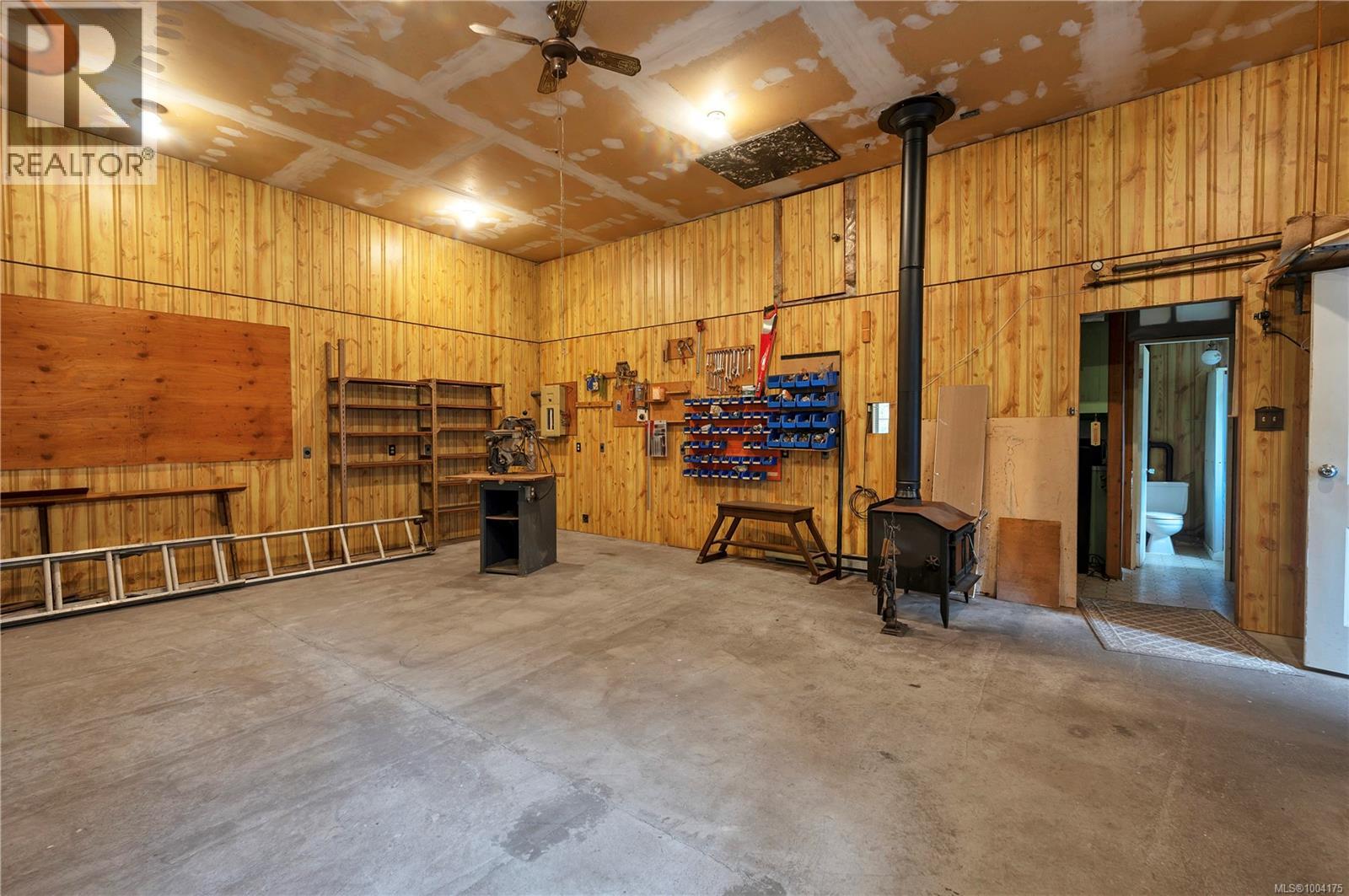 413 Cape Mudge Rd, Quadra Island