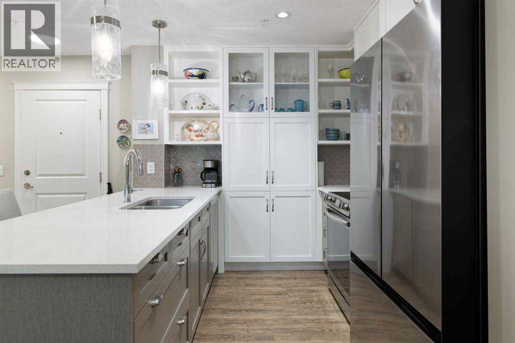 Single Family House for Sale in   Quarry Gate SE Douglasdale/Glen Calgary 