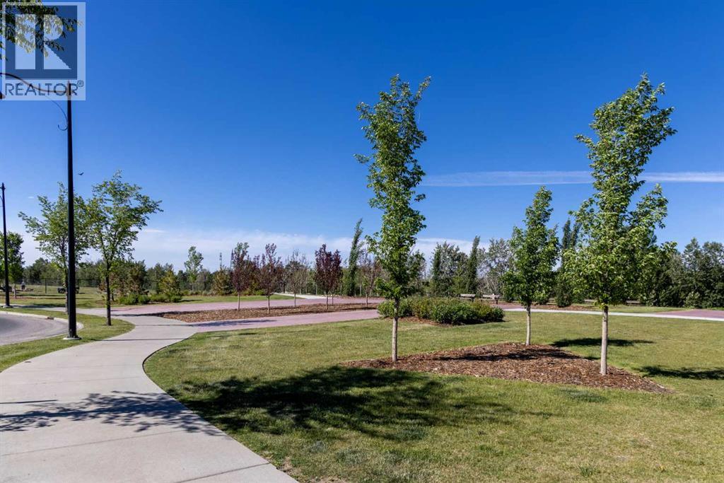 Single Family House for Sale in   Quarry Gate SE Douglasdale/Glen Calgary 