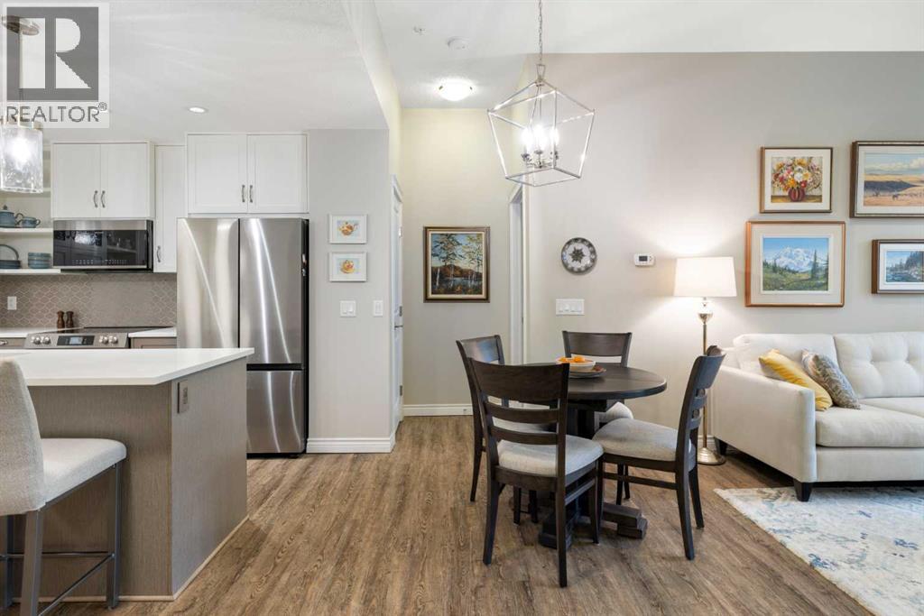 Single Family House for Sale in   Quarry Gate SE Douglasdale/Glen Calgary 