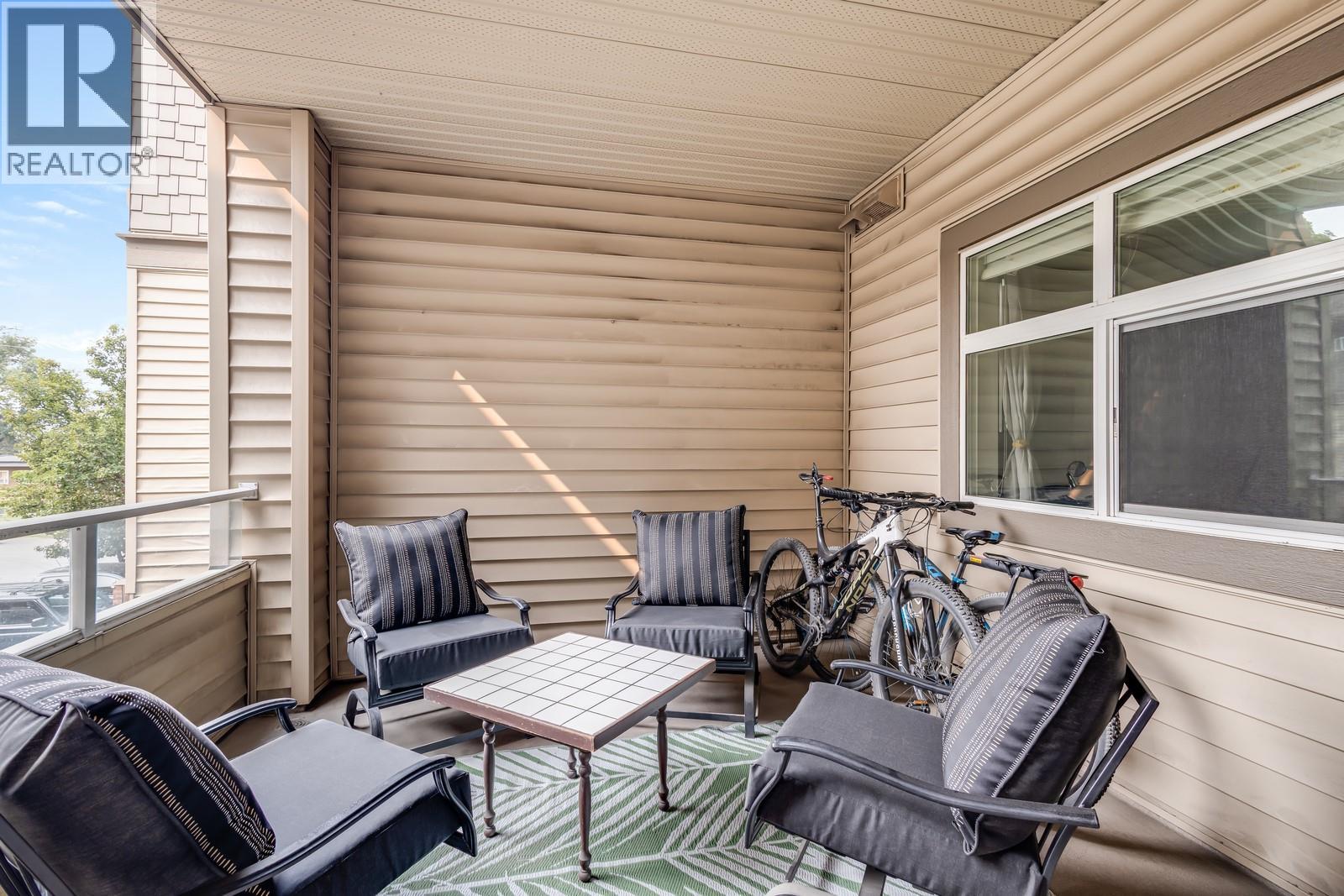 202 151 Taylor Road, Kelowna