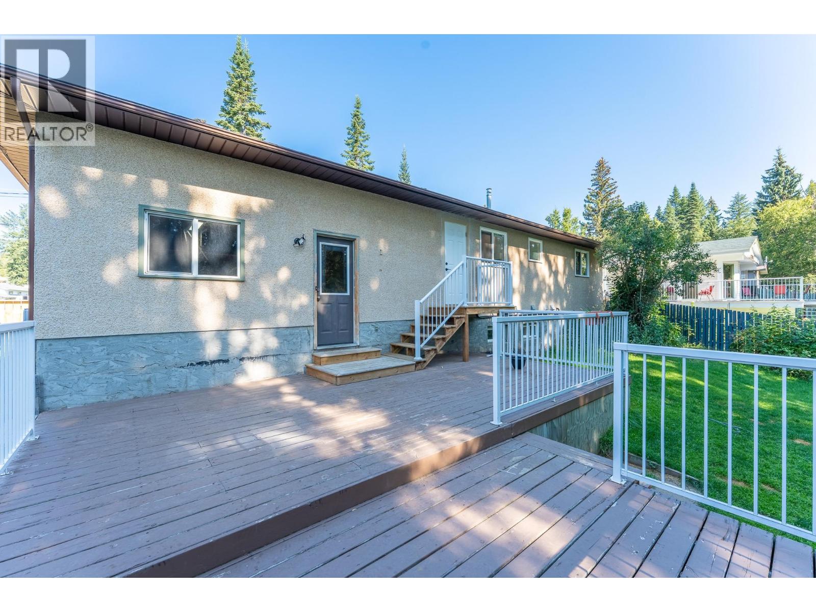 2886 LANGLEY CRESCENT - 25