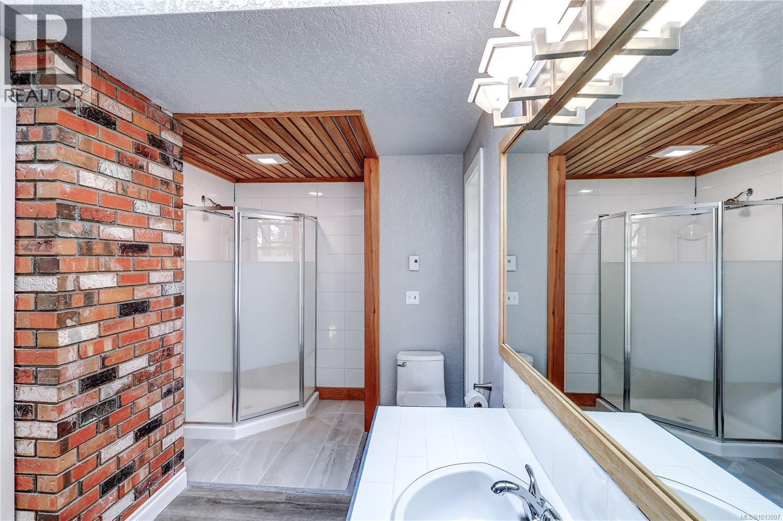 1546 Marina Way, Nanoose Bay