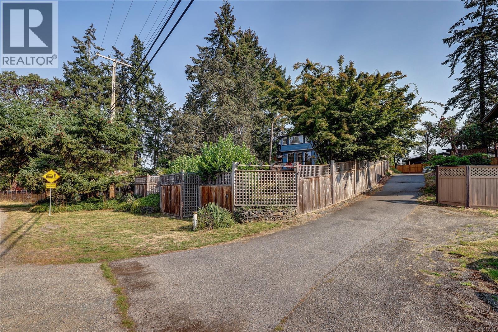 1546 Marina Way, Nanoose Bay