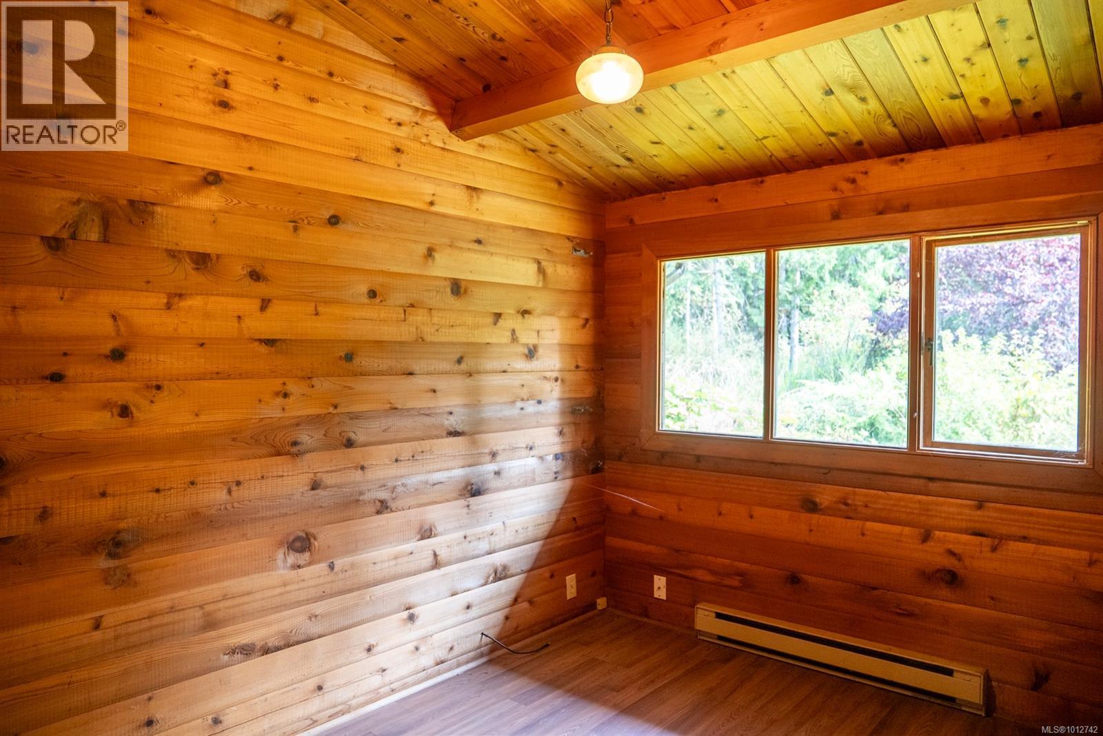4531 Bedwell Harbour Rd, Pender Island