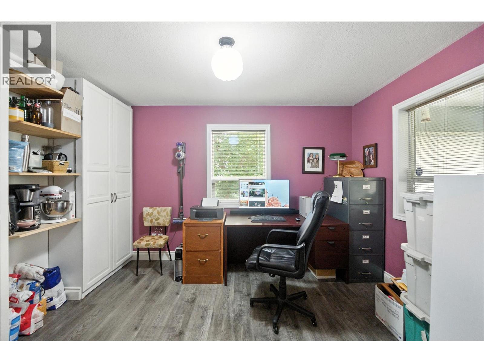 501 5th Avenue, Castlegar