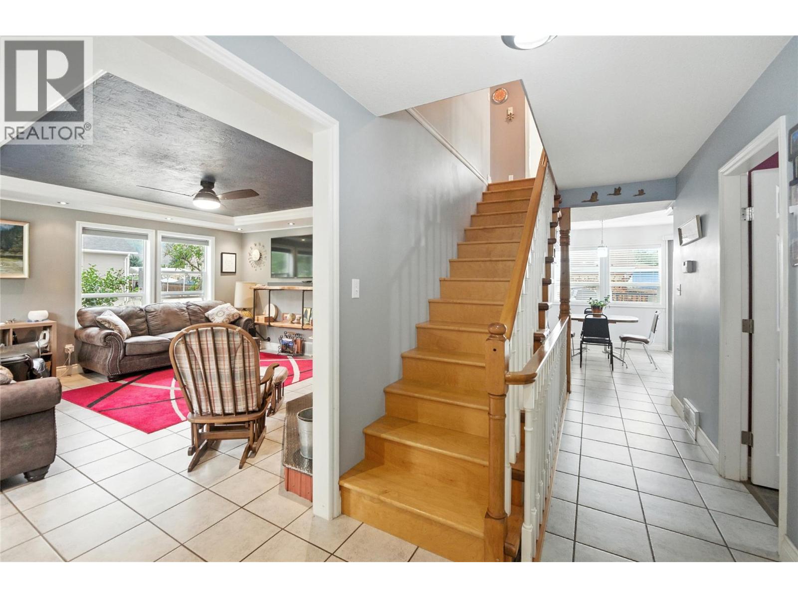 501 5th Avenue, Castlegar