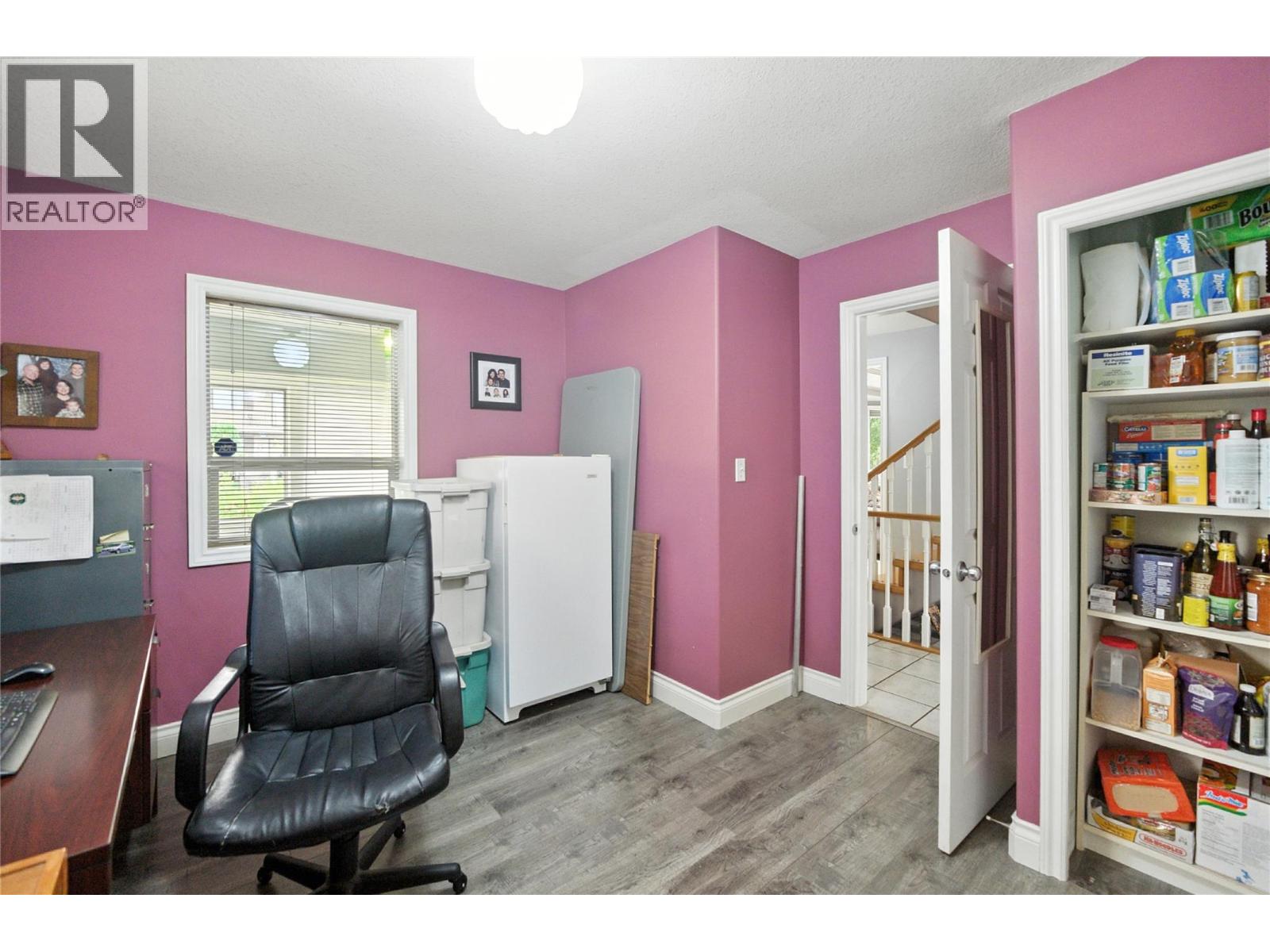 501 5th Avenue, Castlegar