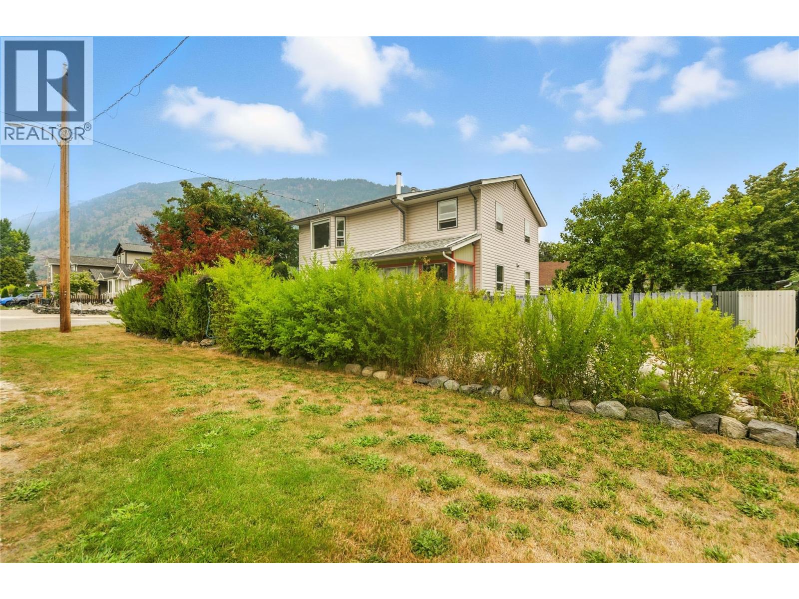 501 5th Avenue, Castlegar