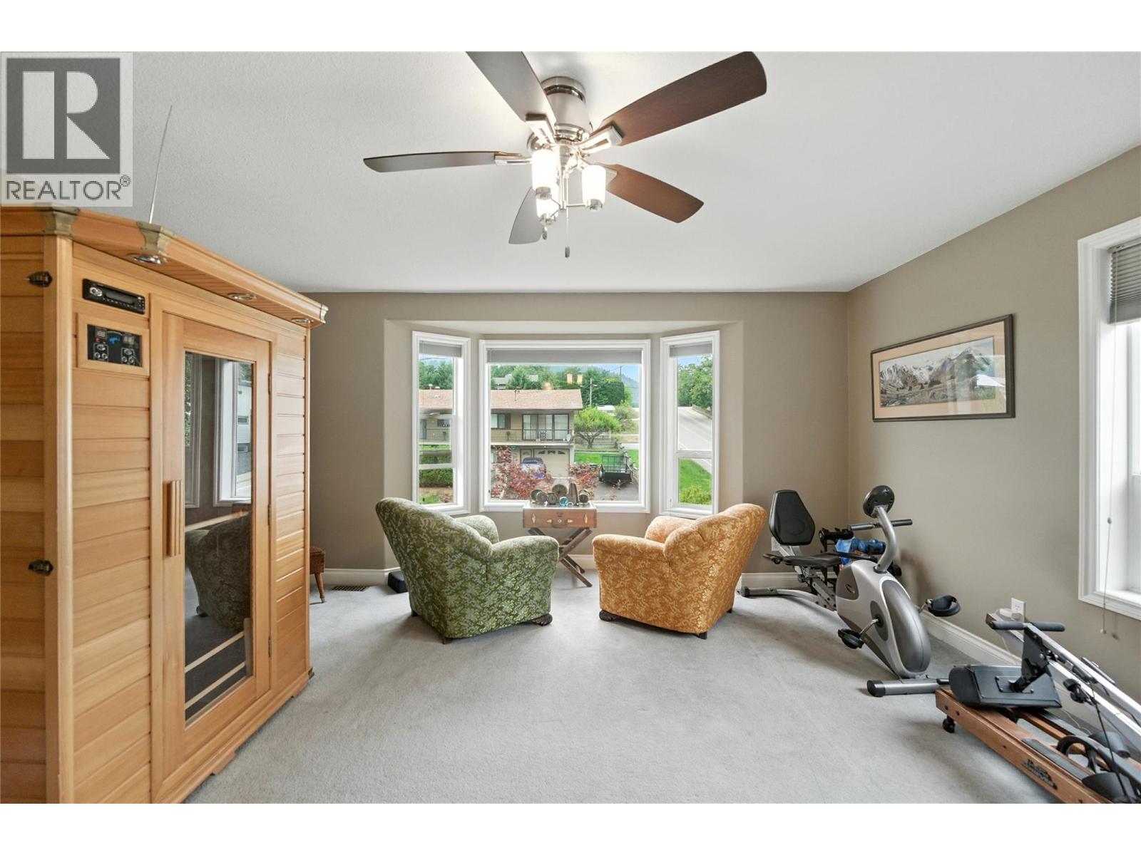 501 5th Avenue, Castlegar