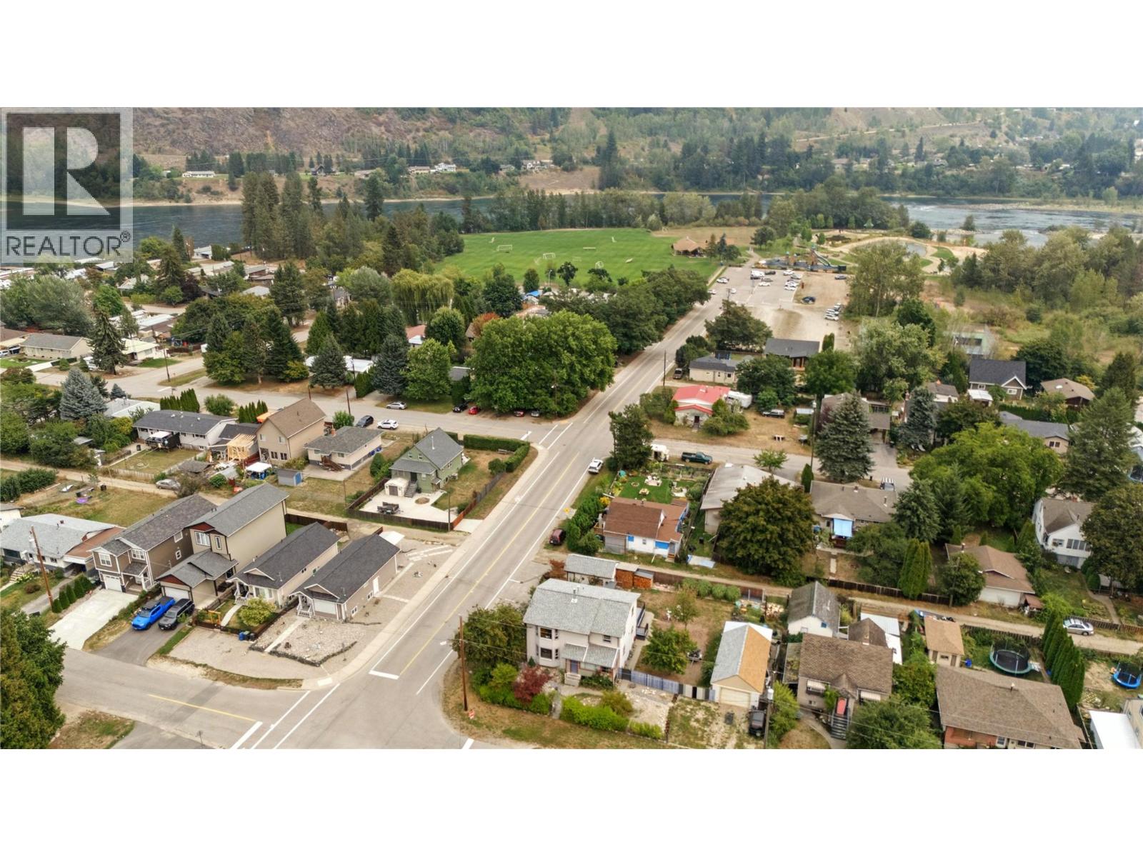 501 5th Avenue, Castlegar