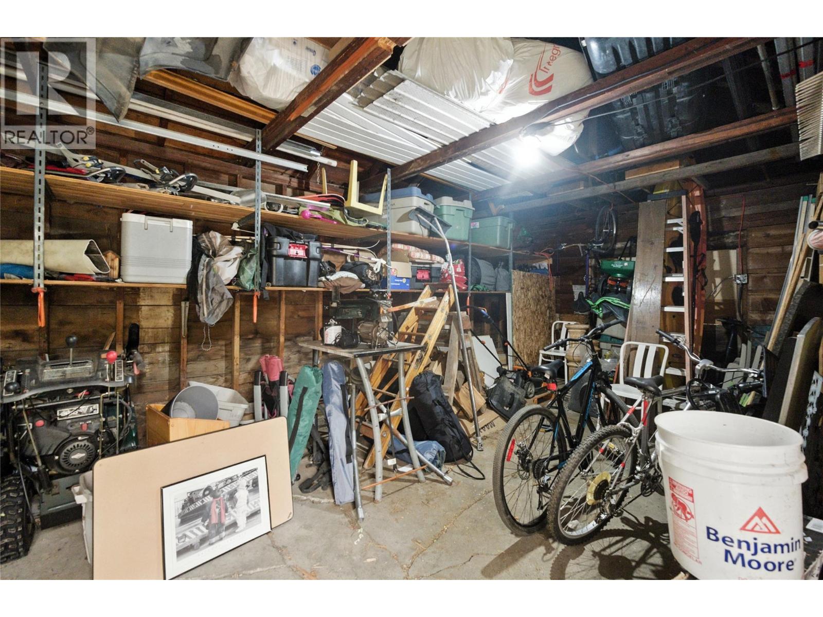 501 5th Avenue, Castlegar